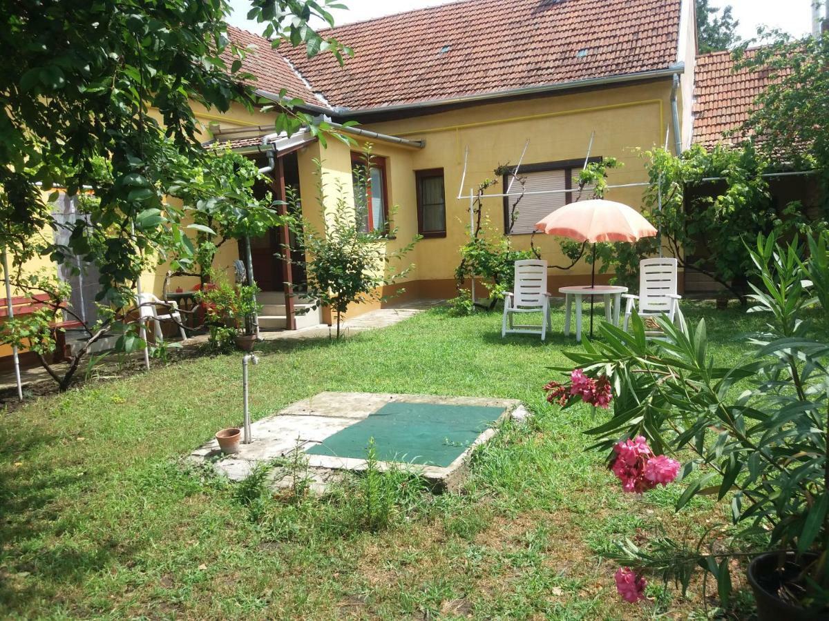 Harsfak Villa Mezokovacshaza ภายนอก รูปภาพ